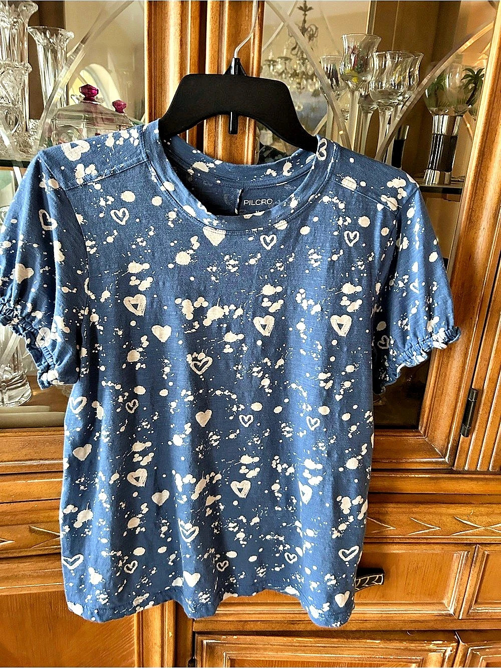 PILCRO by Anthropologie Bennie-Puff Sleeve Graphic Heart Tee Abstract Short Slee